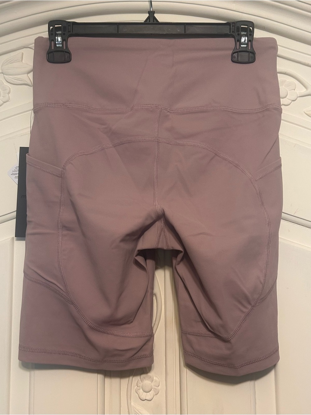 NWT Mono B High-Waist Bike Shorts in Mauve - Picture 2 of 3